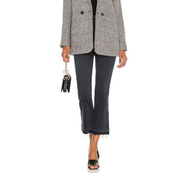 LE JEAN Mid Rise Bella Crop Flare - Picture 6 of 11